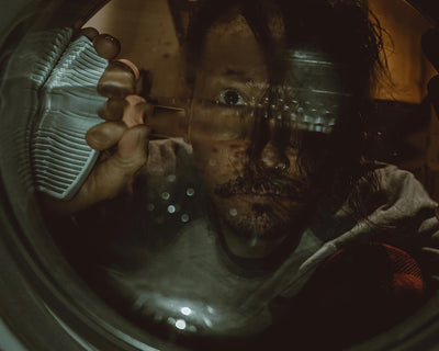 Laundry Day Self Portraits with Gilberto Moleiro Papa