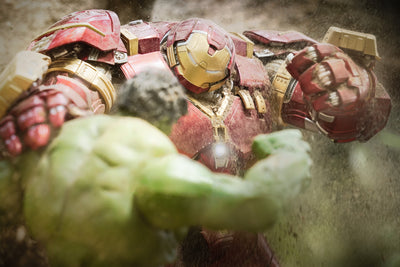 eXtreme Action Shots of the Hulk vs. the Hulkbuster
